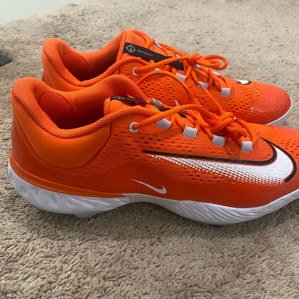 Nike Alpha Huarache Elite 4 Metal Baseball Cleats Orange